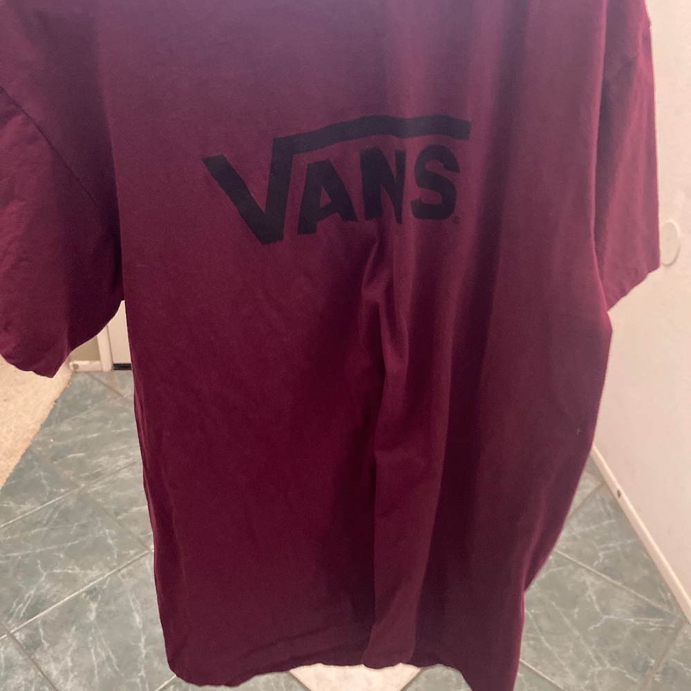 mens Large VANS TSHIRT
